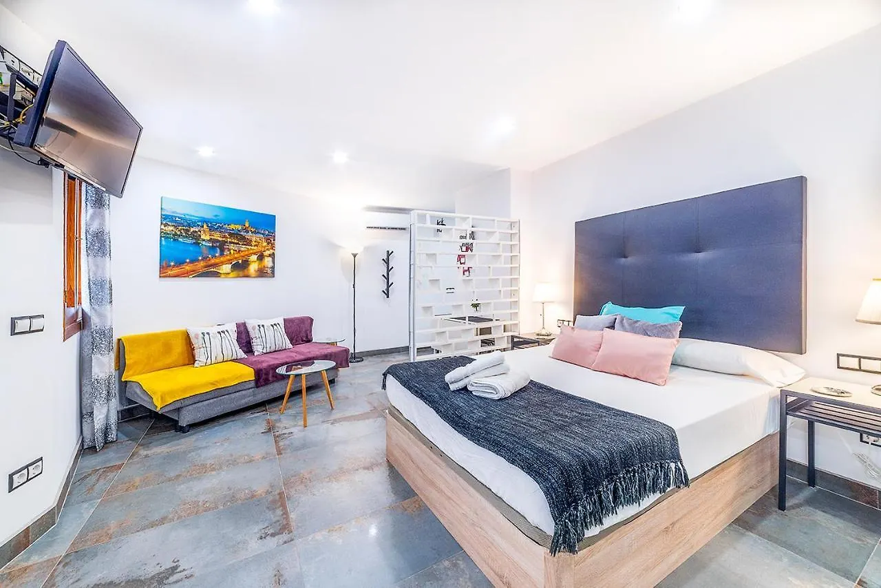 Estudio 10 Junto A La Campana Alameda Setas location