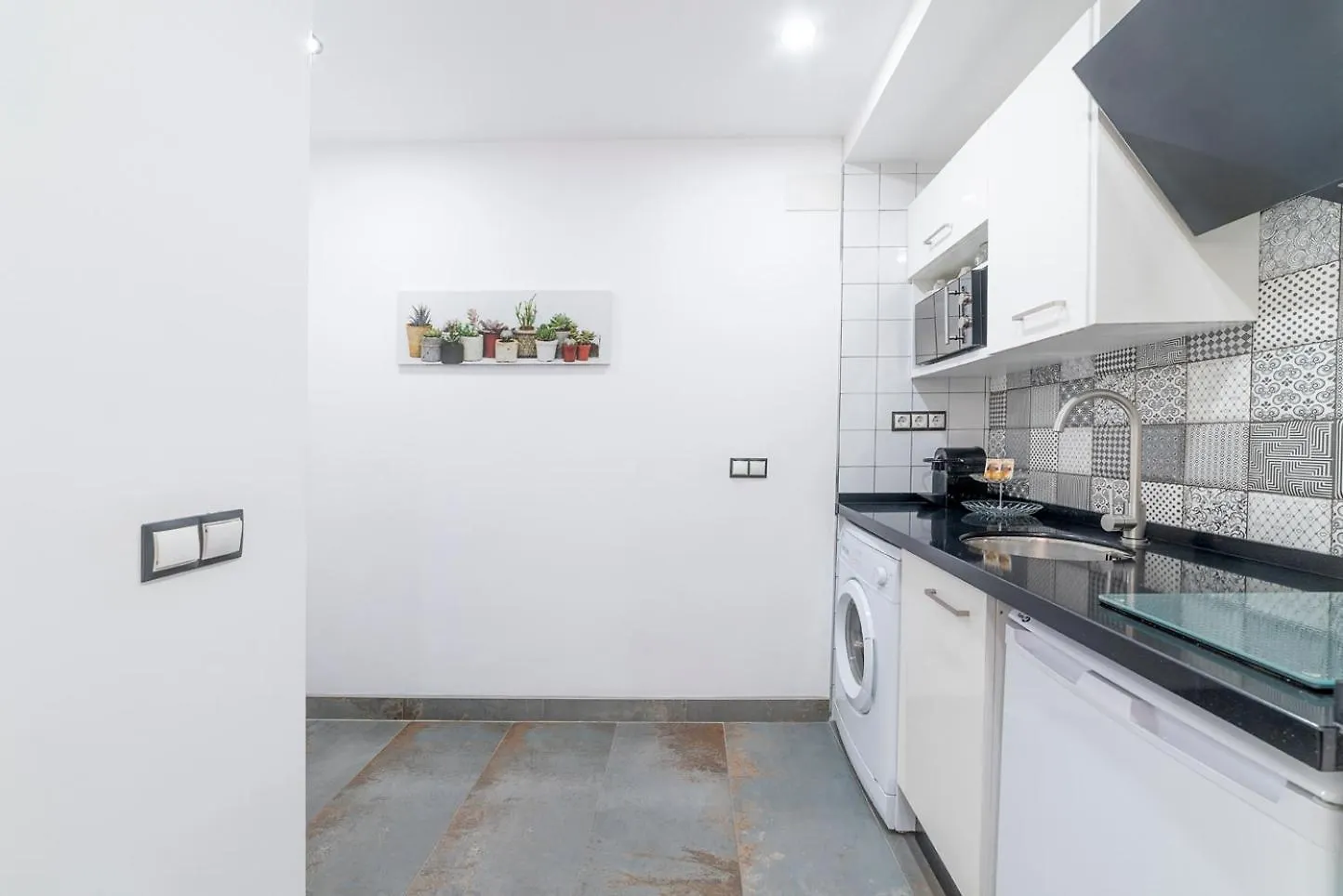 Estudio 10 Junto A La Campana Alameda Setas Seville 0*,  Spain
